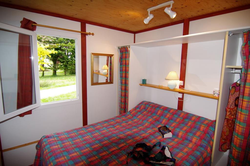 Le Clos Fleuri Hotel Médis Kamer foto